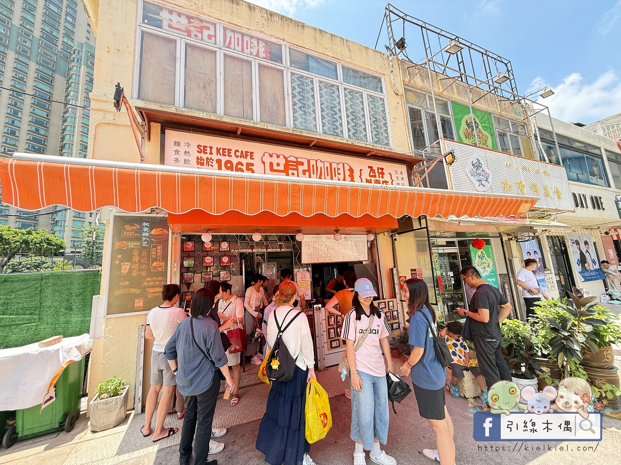 澳門親子自由行3天2夜，新濠影滙！四大景點瘋玩指南與大三巴、官也街一日遊。水舞間、8字摩天輪、水上樂園、滿紛樂園4大必玩體驗！